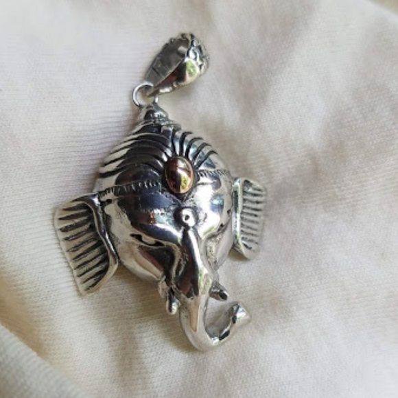 Gold & Silver Handmade Ganesha Elephant Pendant Bali Spiritual Namaste Tarot - Picture 6 of 6